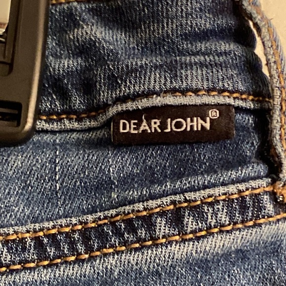 Dear John American Classic Denim Jean Shorts Cut-off Woman’s 31 Floral Appliqué - Picture 8 of 9